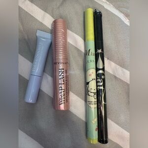 Makeup bundle